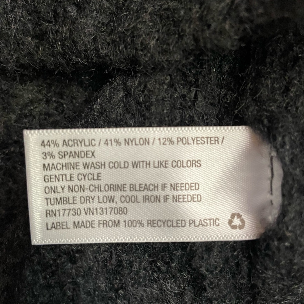 Cozy Nordic Sweater NWT by Universal Thread - Picture 8 of 10